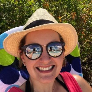 Meet your Posher, Nikki